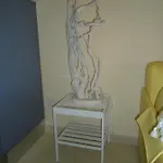 Perlacea *