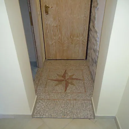 Apartament Perlacea *